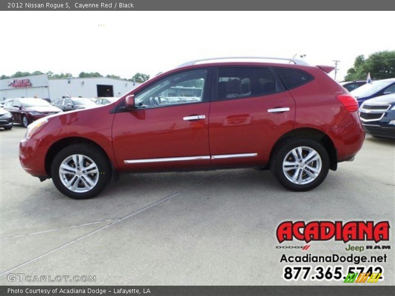 Cayenne Red / Black 2012 Nissan Rogue S