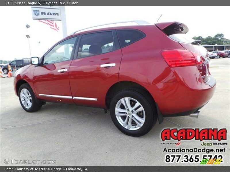 Cayenne Red / Black 2012 Nissan Rogue S