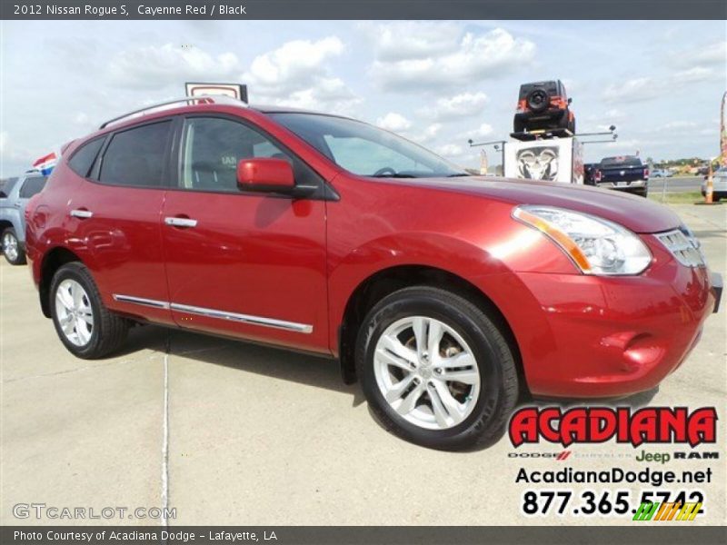 Cayenne Red / Black 2012 Nissan Rogue S
