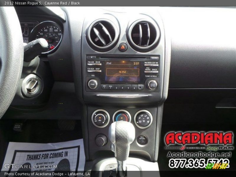 Cayenne Red / Black 2012 Nissan Rogue S