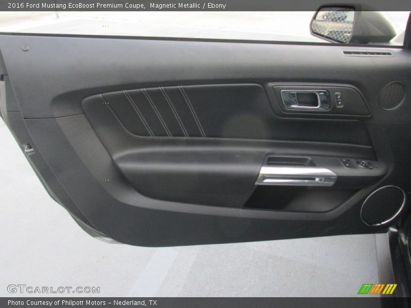 Door Panel of 2016 Mustang EcoBoost Premium Coupe