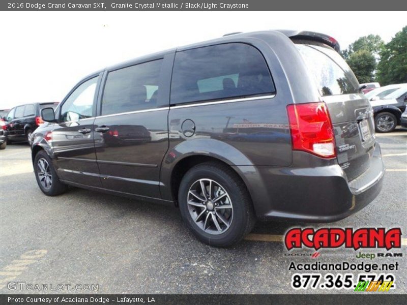 Granite Crystal Metallic / Black/Light Graystone 2016 Dodge Grand Caravan SXT