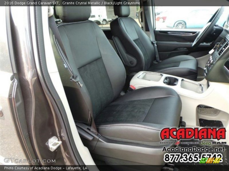 Granite Crystal Metallic / Black/Light Graystone 2016 Dodge Grand Caravan SXT