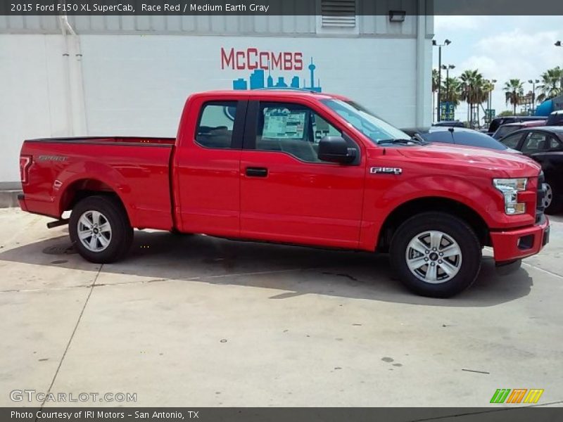 Race Red / Medium Earth Gray 2015 Ford F150 XL SuperCab