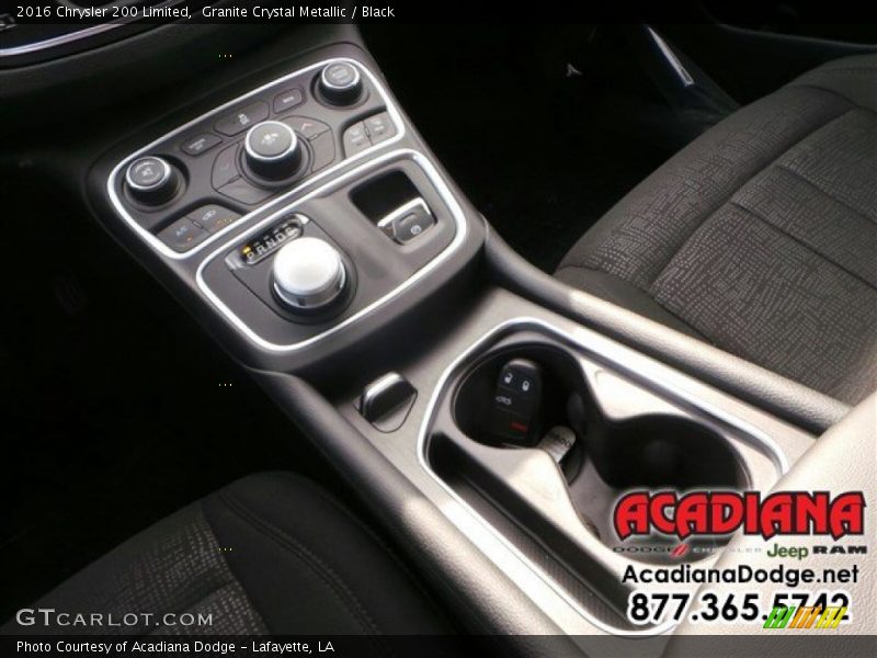 Granite Crystal Metallic / Black 2016 Chrysler 200 Limited