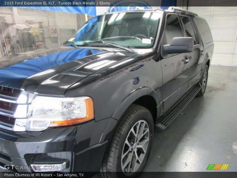 Tuxedo Black Metallic / Ebony 2015 Ford Expedition EL XLT