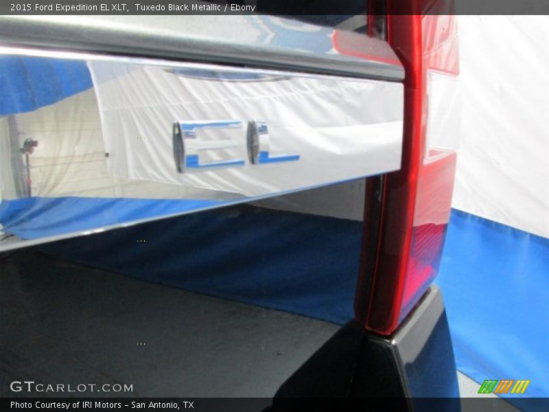 Tuxedo Black Metallic / Ebony 2015 Ford Expedition EL XLT