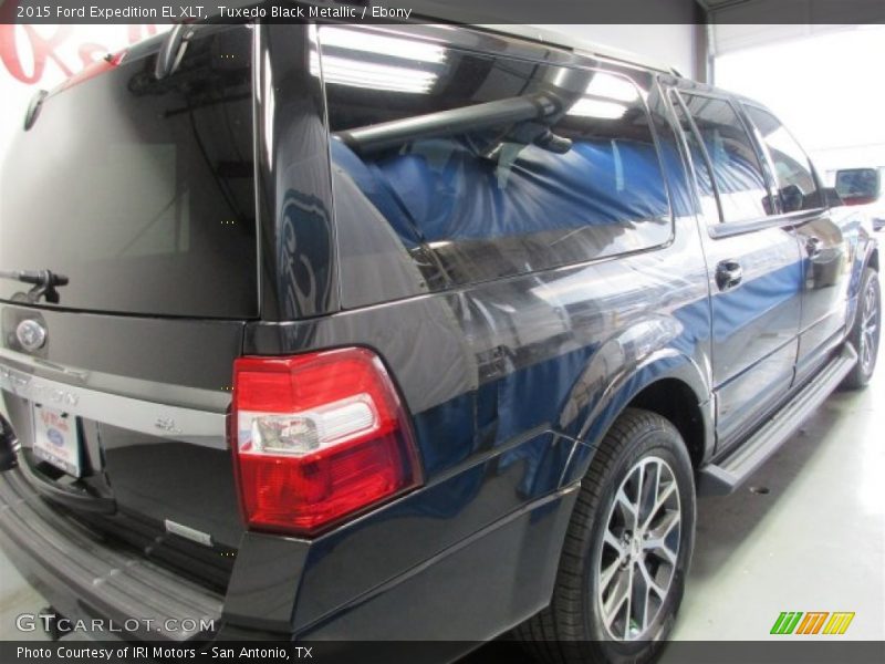 Tuxedo Black Metallic / Ebony 2015 Ford Expedition EL XLT