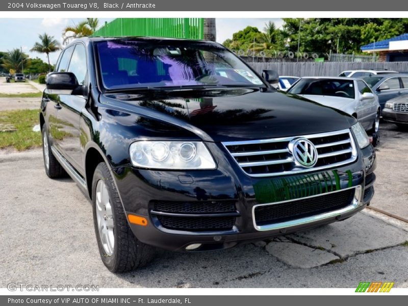 Black / Anthracite 2004 Volkswagen Touareg V8