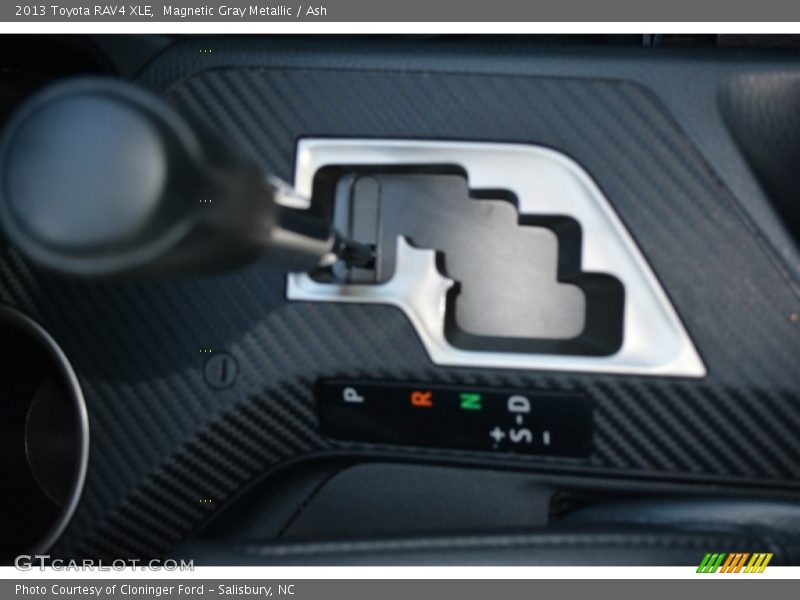 Magnetic Gray Metallic / Ash 2013 Toyota RAV4 XLE