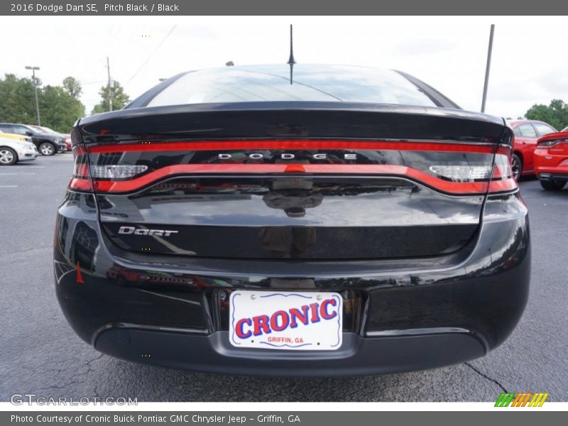 Pitch Black / Black 2016 Dodge Dart SE