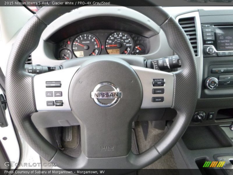 Glacier White / PRO-4X Gray/Steel 2015 Nissan Xterra S 4x4