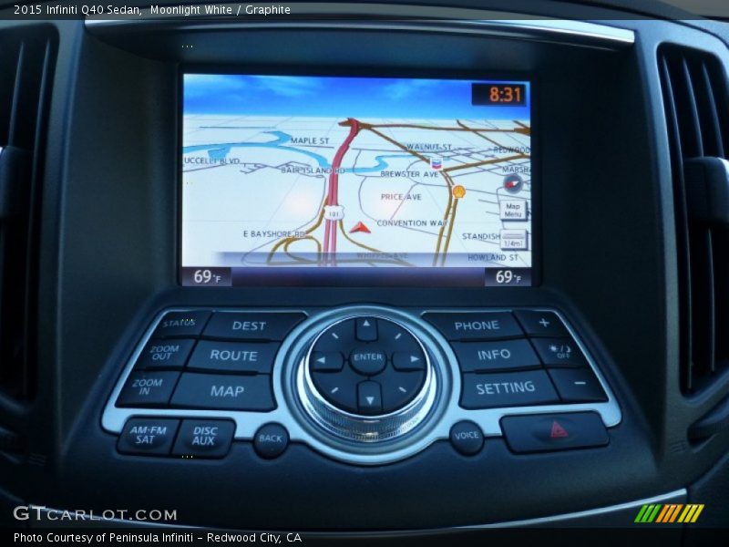 Moonlight White / Graphite 2015 Infiniti Q40 Sedan