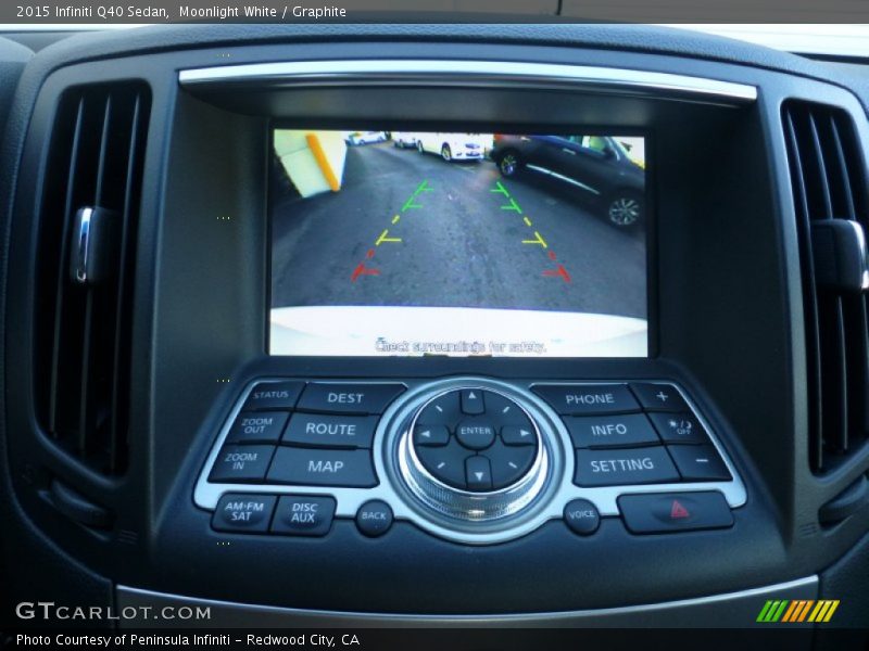 Moonlight White / Graphite 2015 Infiniti Q40 Sedan