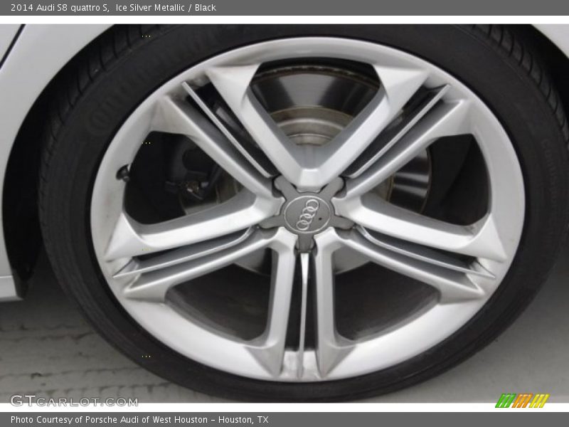 Ice Silver Metallic / Black 2014 Audi S8 quattro S