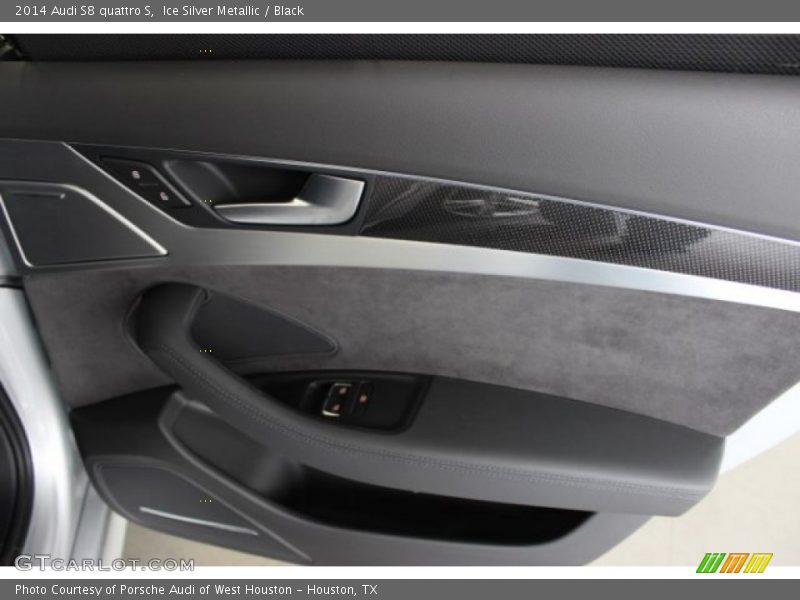 Ice Silver Metallic / Black 2014 Audi S8 quattro S