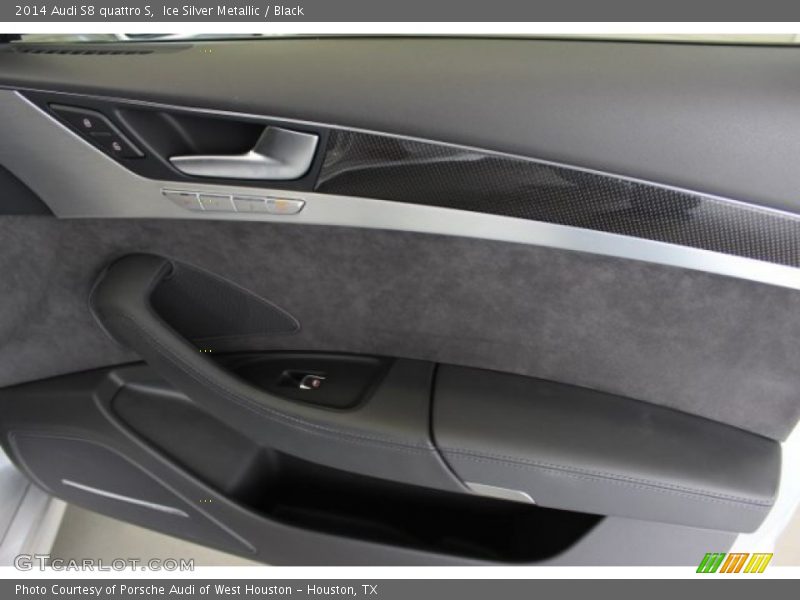 Ice Silver Metallic / Black 2014 Audi S8 quattro S