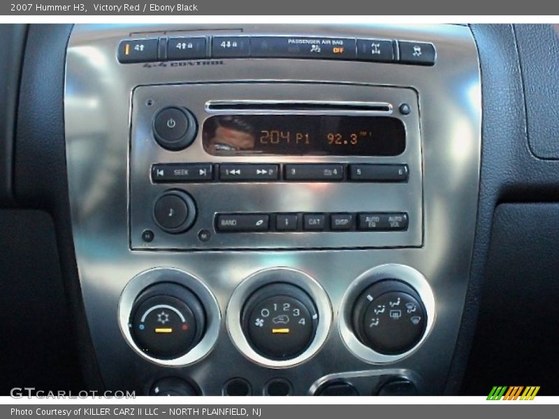 Victory Red / Ebony Black 2007 Hummer H3