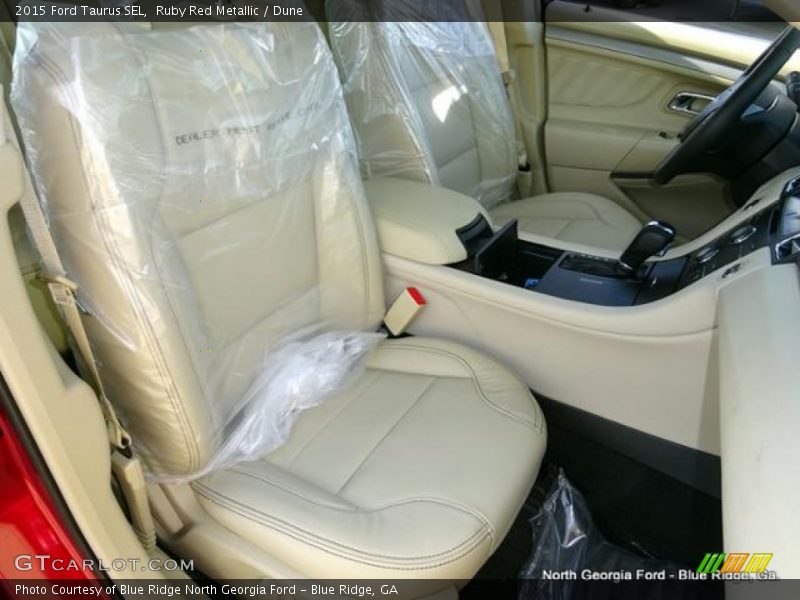 Ruby Red Metallic / Dune 2015 Ford Taurus SEL