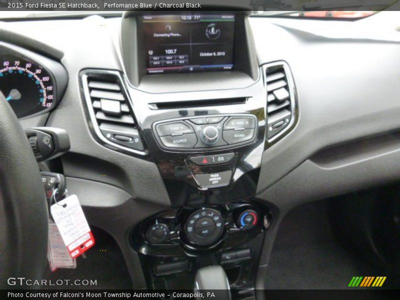 Perfomance Blue / Charcoal Black 2015 Ford Fiesta SE Hatchback