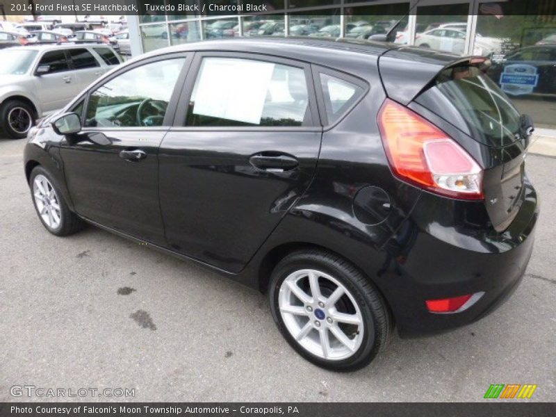 Tuxedo Black / Charcoal Black 2014 Ford Fiesta SE Hatchback