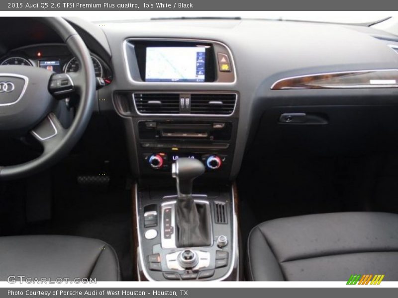 Ibis White / Black 2015 Audi Q5 2.0 TFSI Premium Plus quattro