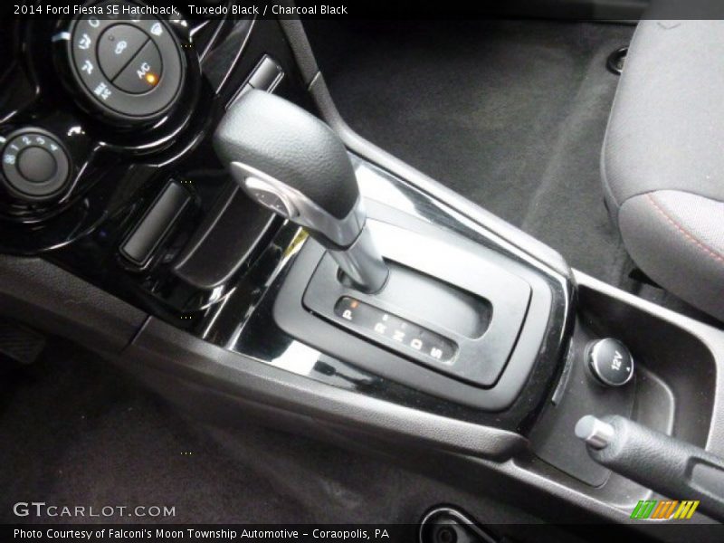 Tuxedo Black / Charcoal Black 2014 Ford Fiesta SE Hatchback