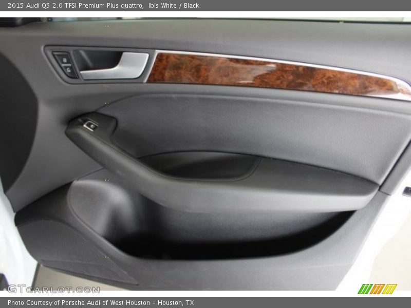 Ibis White / Black 2015 Audi Q5 2.0 TFSI Premium Plus quattro