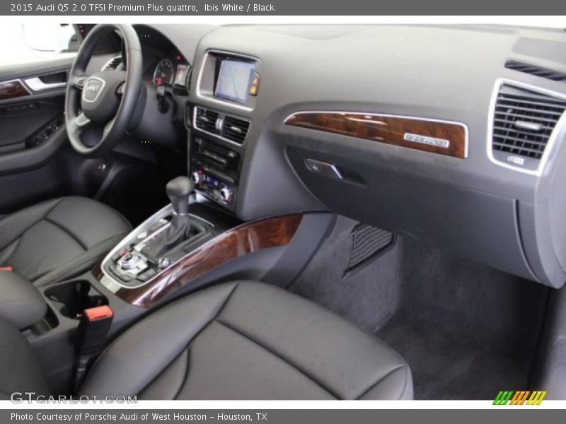 Ibis White / Black 2015 Audi Q5 2.0 TFSI Premium Plus quattro