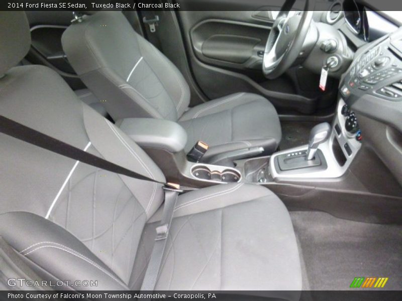 Tuxedo Black / Charcoal Black 2014 Ford Fiesta SE Sedan