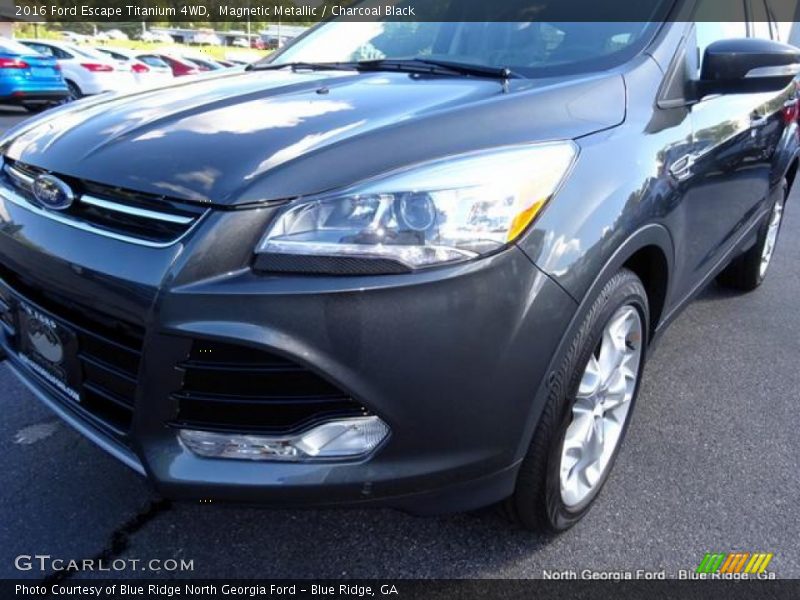 Magnetic Metallic / Charcoal Black 2016 Ford Escape Titanium 4WD