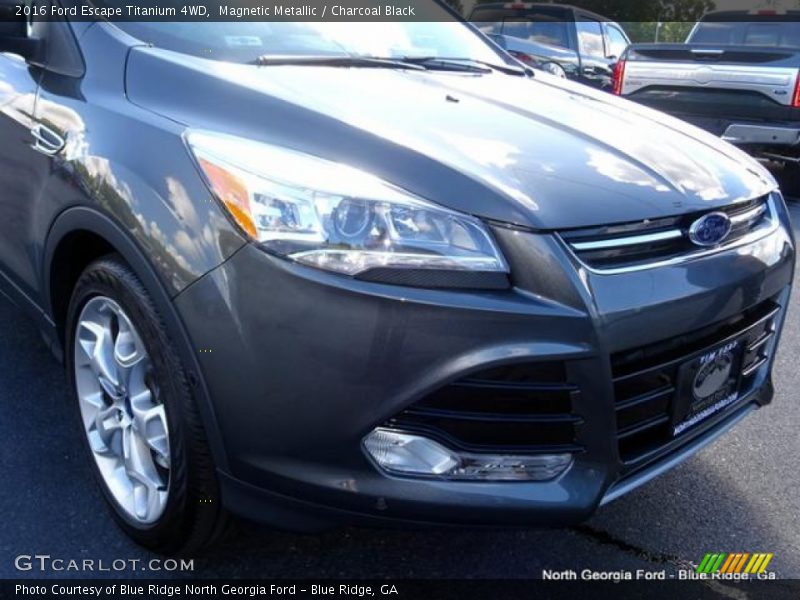 Magnetic Metallic / Charcoal Black 2016 Ford Escape Titanium 4WD