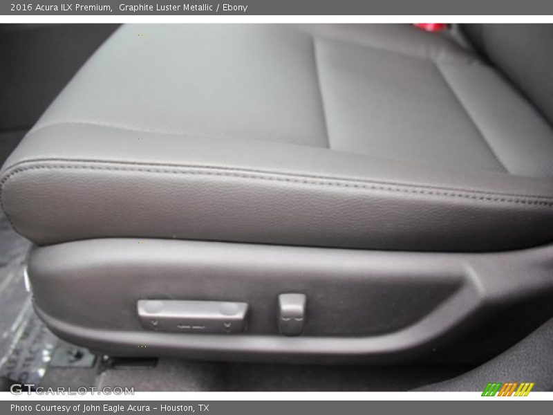 Graphite Luster Metallic / Ebony 2016 Acura ILX Premium