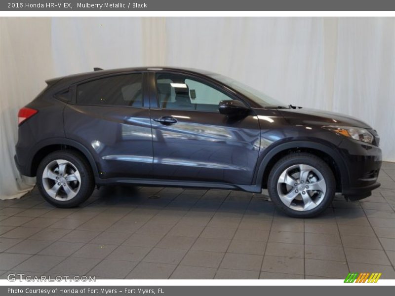 Mulberry Metallic / Black 2016 Honda HR-V EX