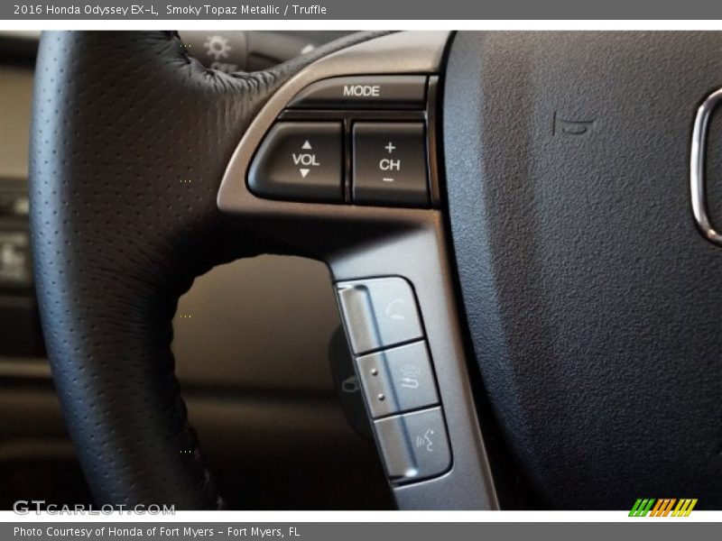 Smoky Topaz Metallic / Truffle 2016 Honda Odyssey EX-L