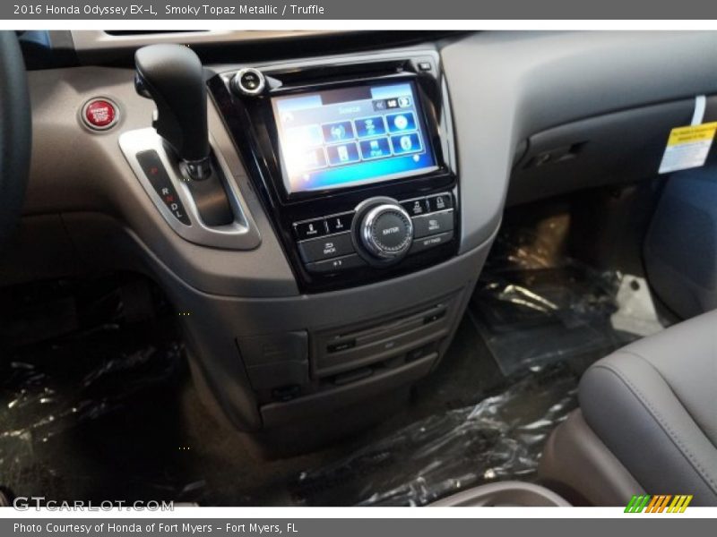Smoky Topaz Metallic / Truffle 2016 Honda Odyssey EX-L