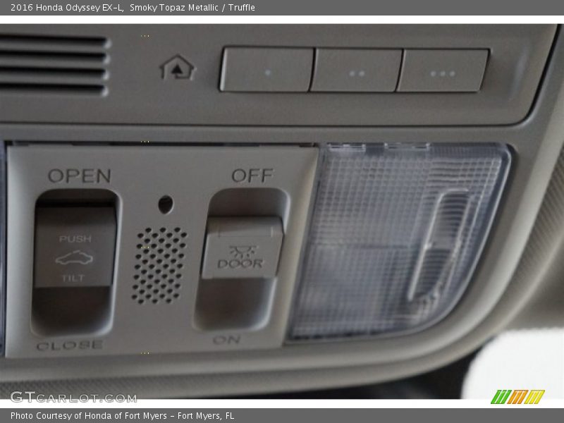 Smoky Topaz Metallic / Truffle 2016 Honda Odyssey EX-L