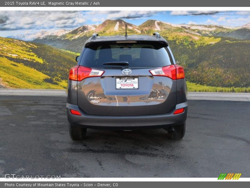 Magnetic Gray Metallic / Ash 2015 Toyota RAV4 LE