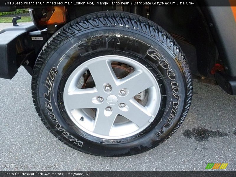  2010 Wrangler Unlimited Mountain Edition 4x4 Wheel