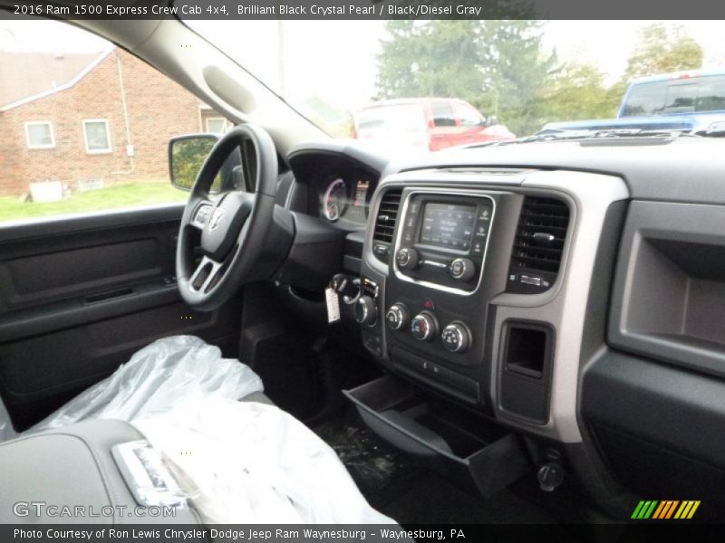 Brilliant Black Crystal Pearl / Black/Diesel Gray 2016 Ram 1500 Express Crew Cab 4x4