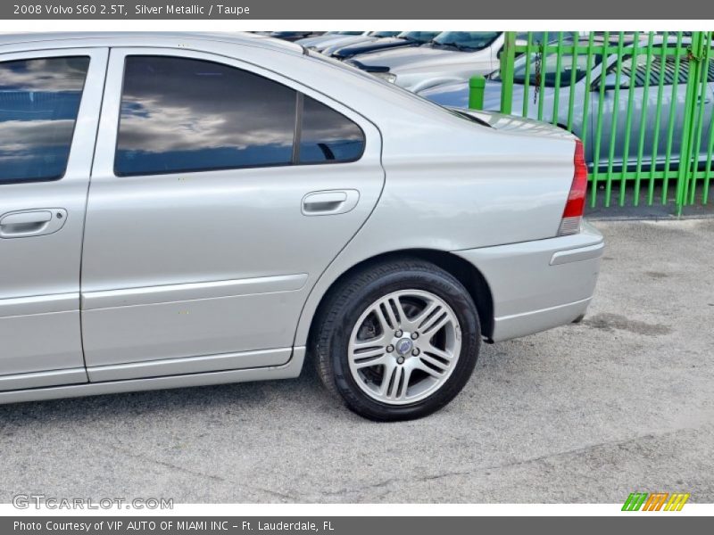 Silver Metallic / Taupe 2008 Volvo S60 2.5T