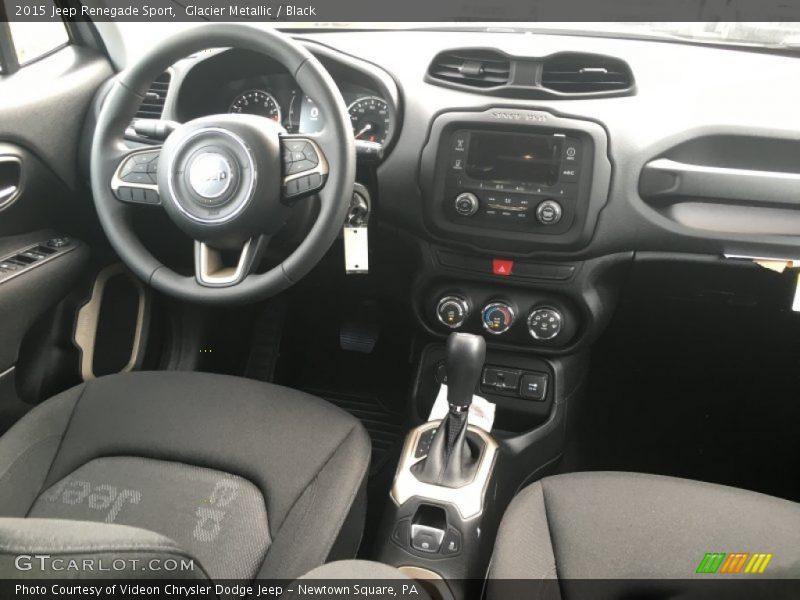 Glacier Metallic / Black 2015 Jeep Renegade Sport