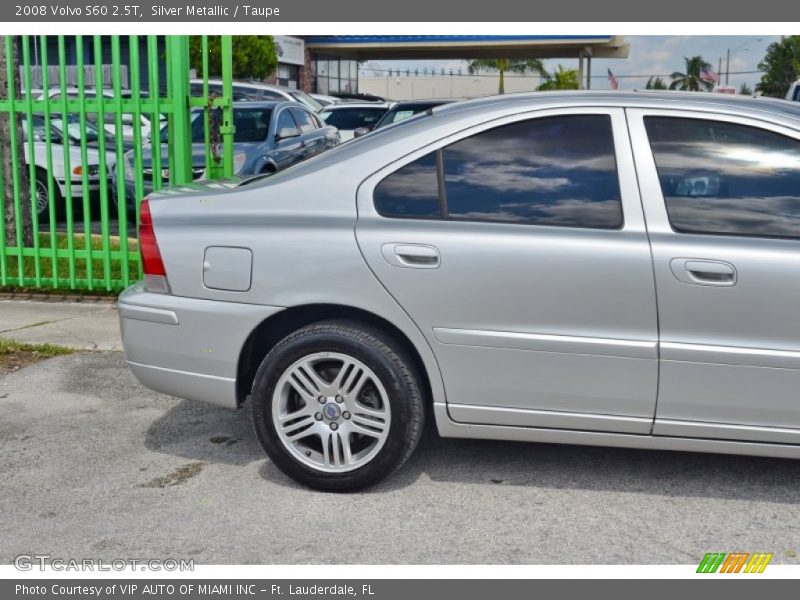 Silver Metallic / Taupe 2008 Volvo S60 2.5T