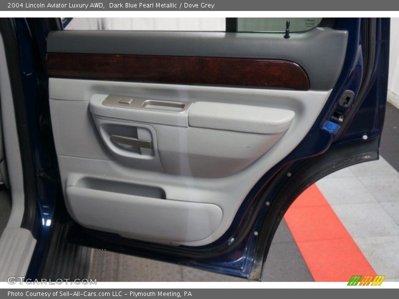 Dark Blue Pearl Metallic / Dove Grey 2004 Lincoln Aviator Luxury AWD