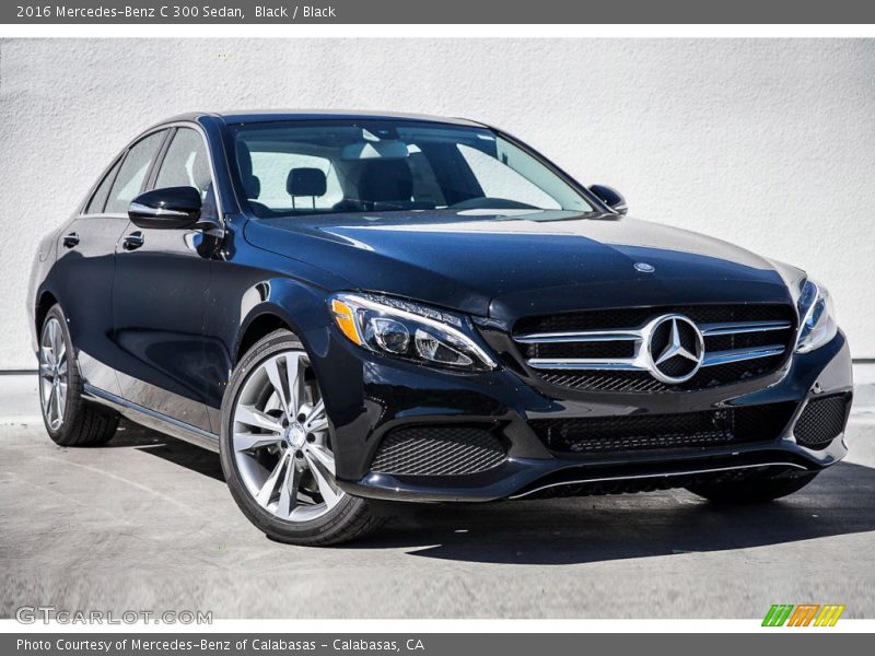 Front 3/4 View of 2016 C 300 Sedan