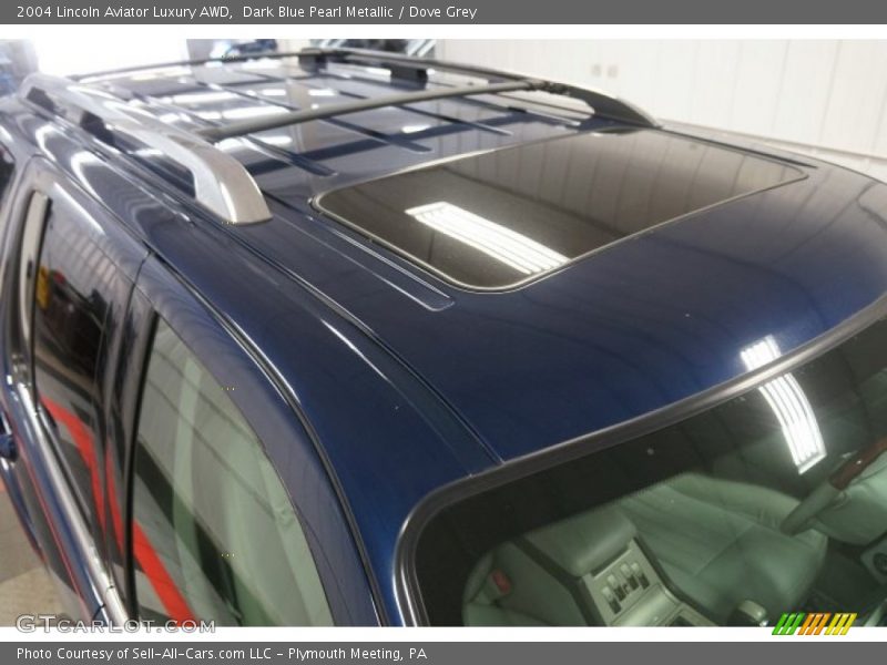 Dark Blue Pearl Metallic / Dove Grey 2004 Lincoln Aviator Luxury AWD