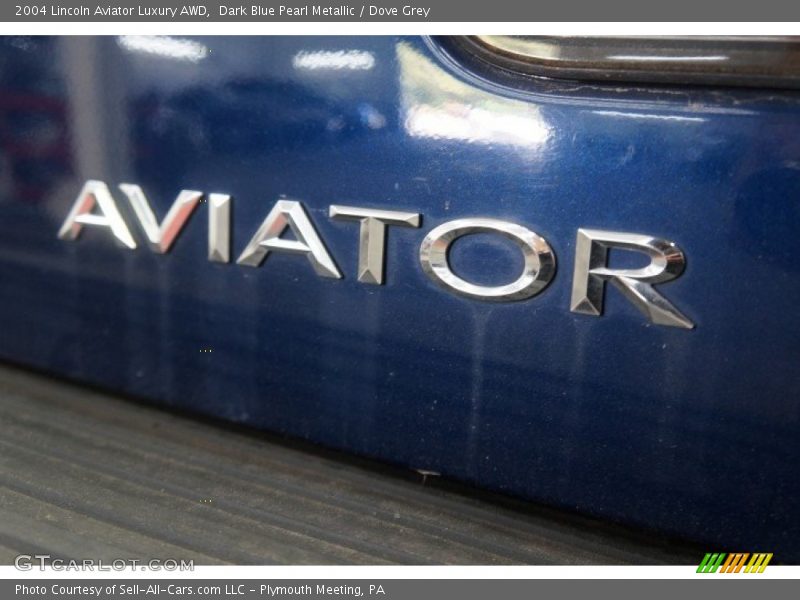 Dark Blue Pearl Metallic / Dove Grey 2004 Lincoln Aviator Luxury AWD