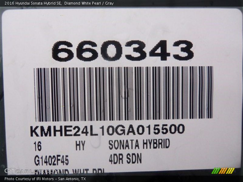 Diamond White Pearl / Gray 2016 Hyundai Sonata Hybrid SE