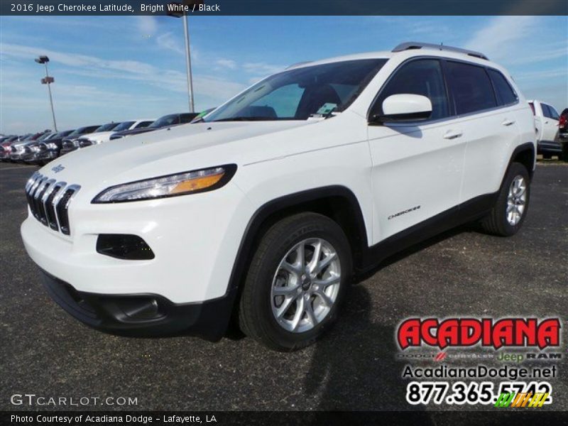 Bright White / Black 2016 Jeep Cherokee Latitude