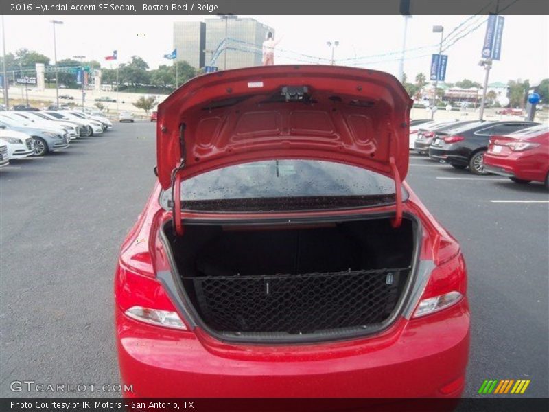 Boston Red / Beige 2016 Hyundai Accent SE Sedan